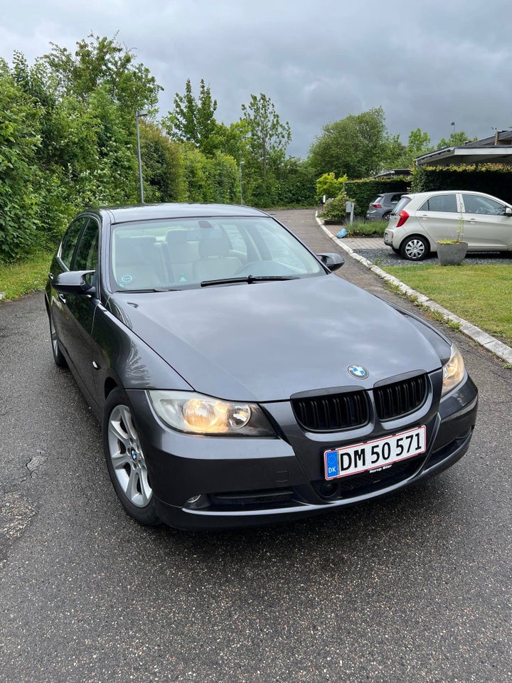 BMW 325i 2,5 aut. 4d