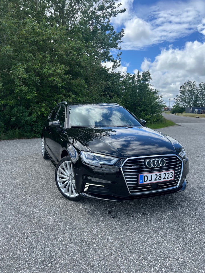 Audi A3 1,4 e-tron S-line Sportback S-tr. 5d