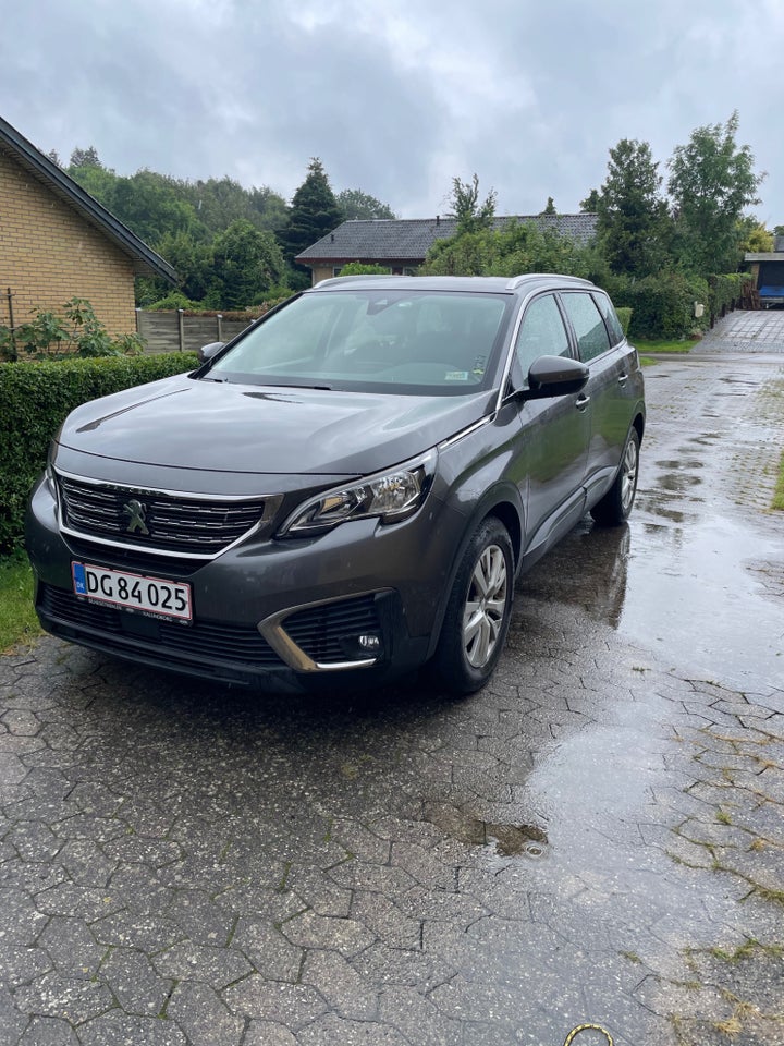 Peugeot 5008 1,2 e-THP 130 Allure 7prs 5d