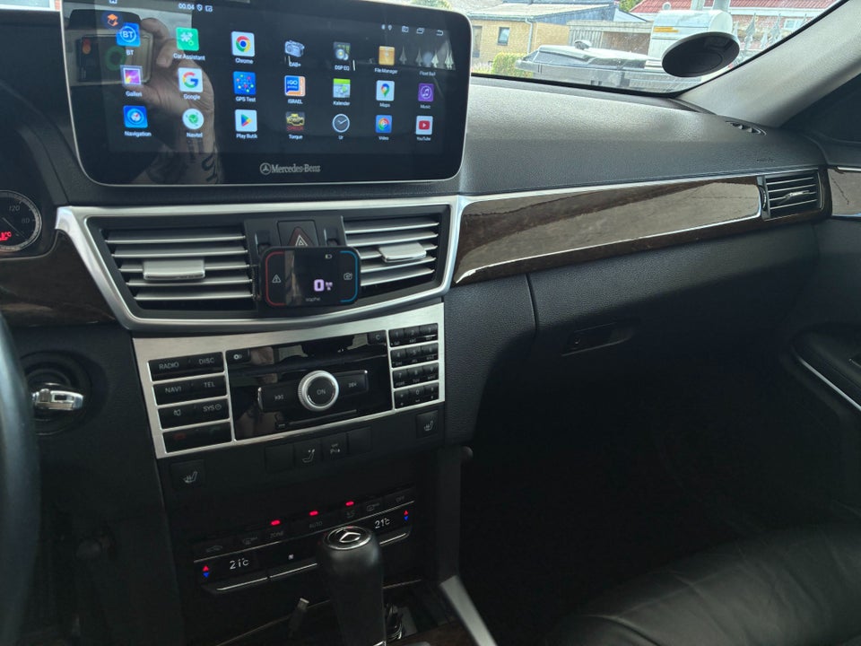 Mercedes E200 1,8 CGi aut. BE 4d