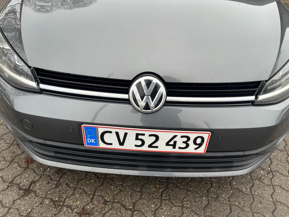 VW Golf VII 1,0 TSi 85 Trendline 5d