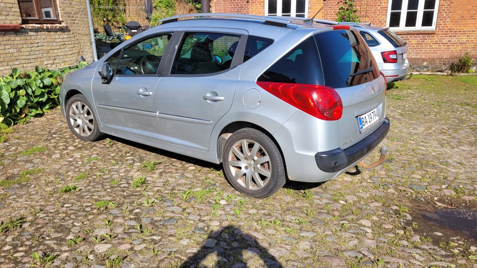 Peugeot 207 1,6 HDi 92 Sportium SW 5d