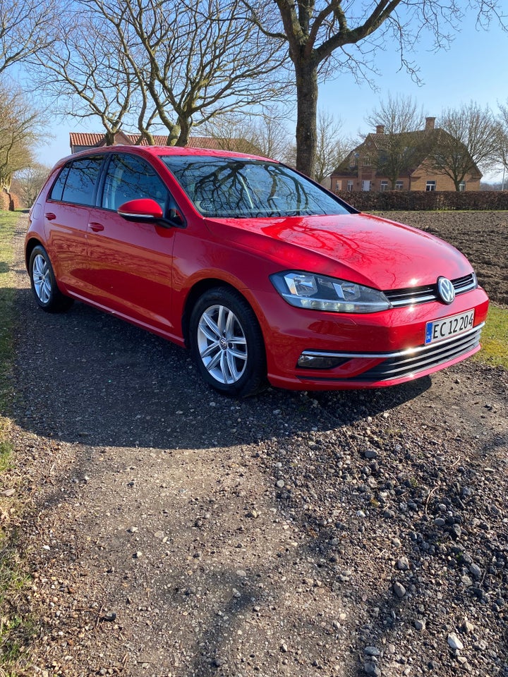 VW Golf VII 2,0 TDi 150 Highline DSG 5d