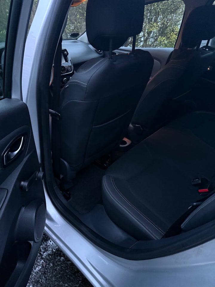 Renault Clio IV 1,5 dCi 90 Zen 5d