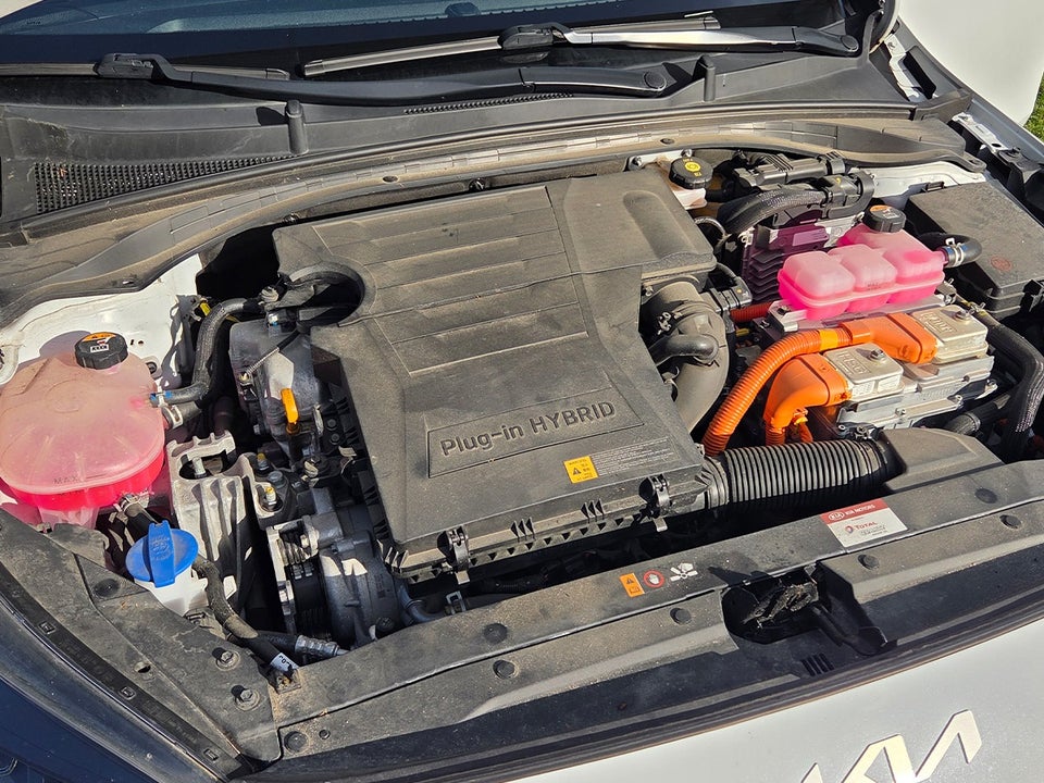 Kia Ceed 1,6 PHEV Upgrade SW DCT 5d