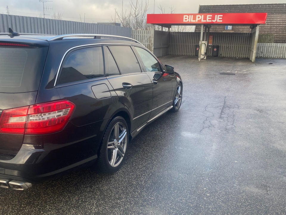 Mercedes E220 2,2 CDi stc. aut. BE 5d