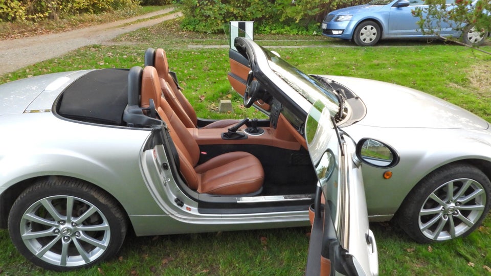 Mazda MX-5 2,0 Roadster Coupé Jinba Ittai 2d