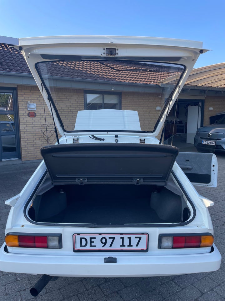 Opel Manta 2,0 GSi 3d