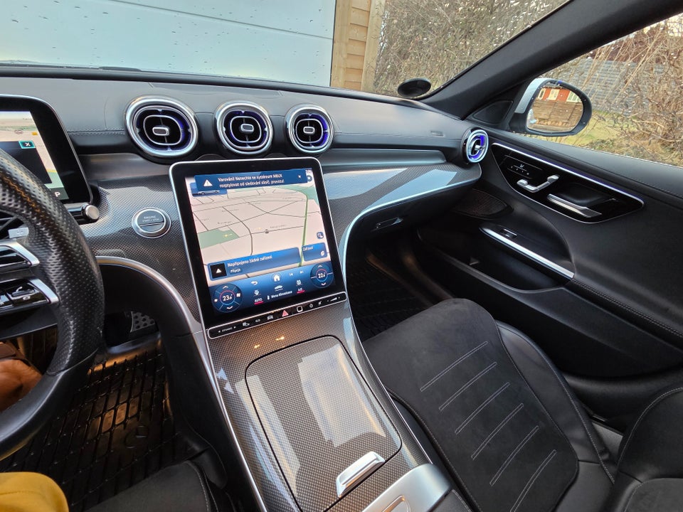 Mercedes C300 e 2,0 AMG Line stc. aut. 5d