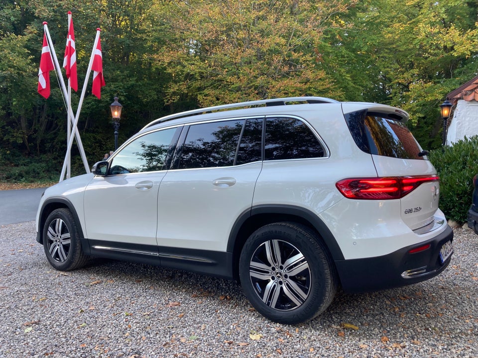 Mercedes EQB250+ Progressive 5d