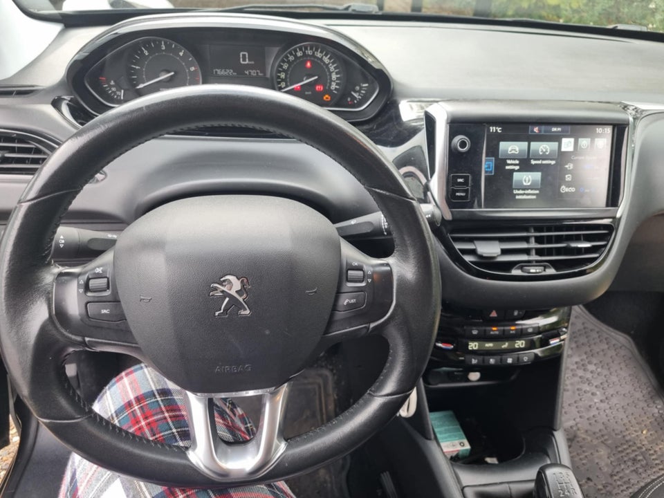 Peugeot 208 1,6 BlueHDi 100 Envy 5d