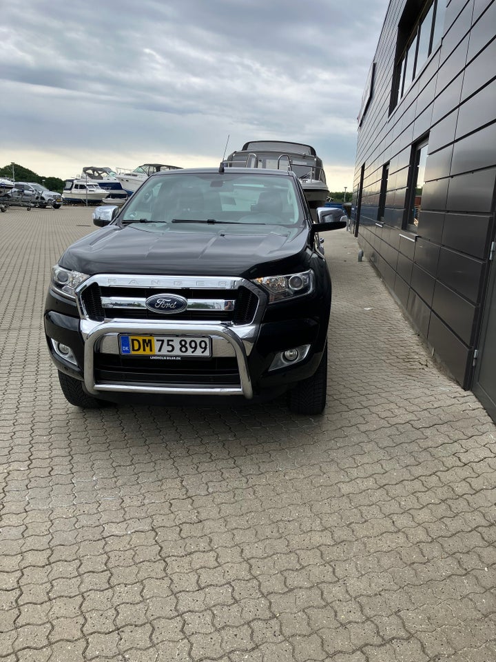 Ford Ranger 3,2 TDCi Rap Cab Wildtrak 4x4 2d