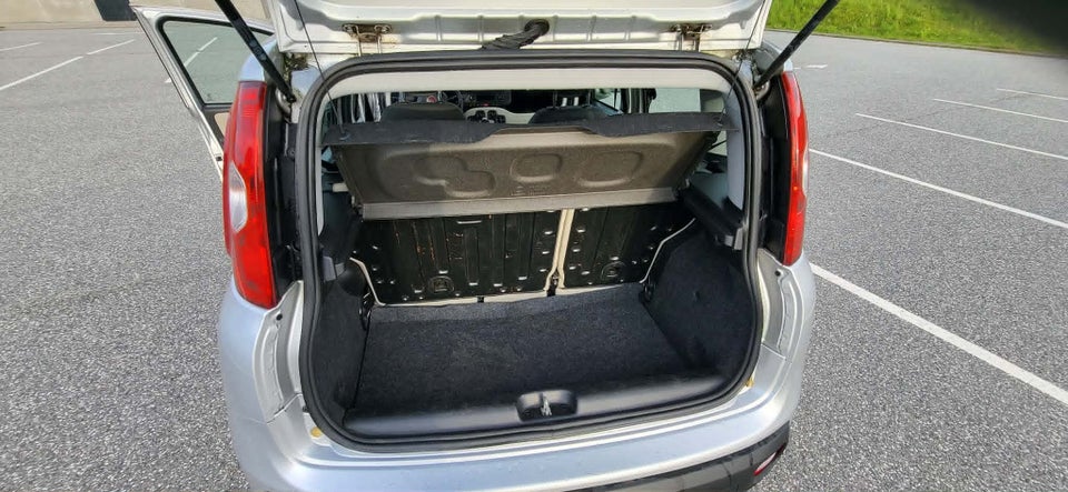 Fiat Panda 1,2 69 Easy 5d