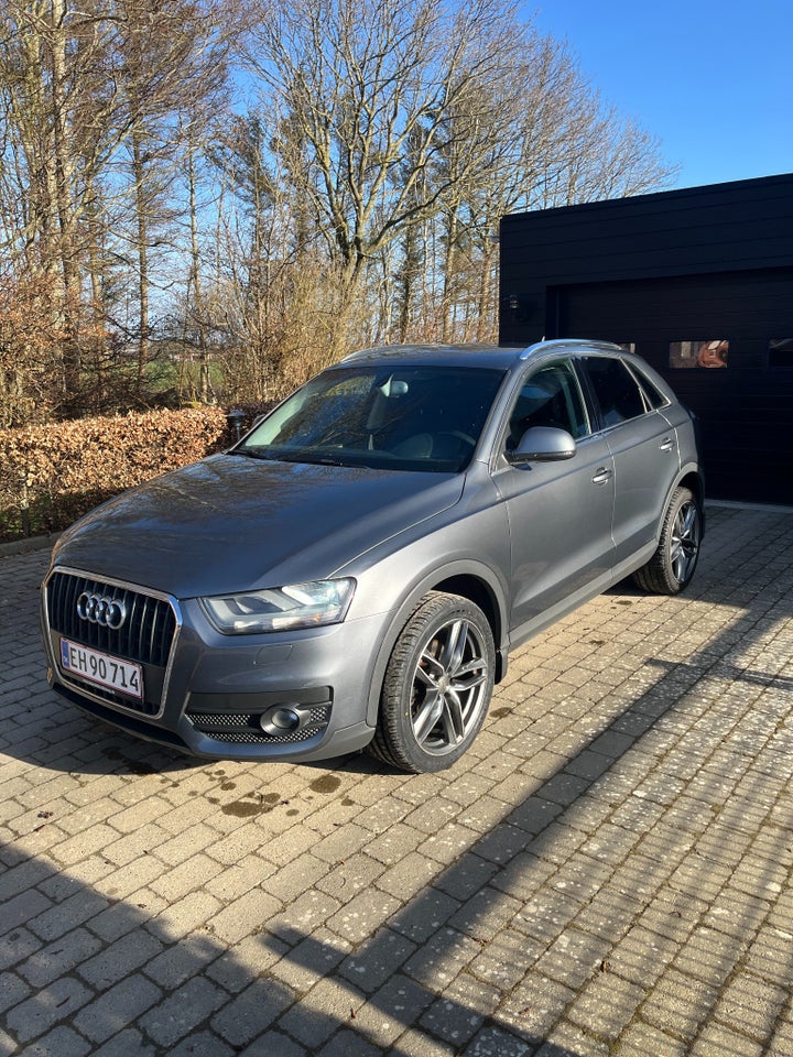 Audi Q3 2,0 TDi 140 5d