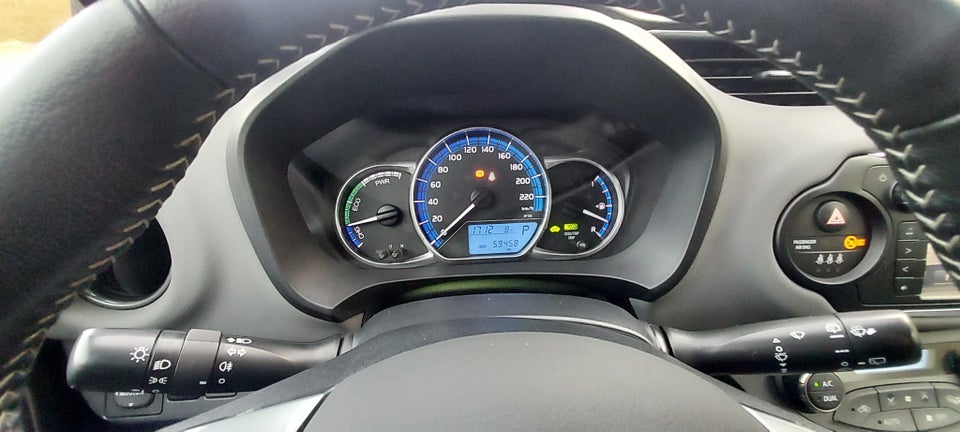 Toyota Yaris 1,5 Hybrid H2 Touch e-CVT 5d