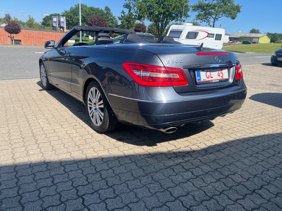 Mercedes E200 1,8 Cabriolet BE 2d