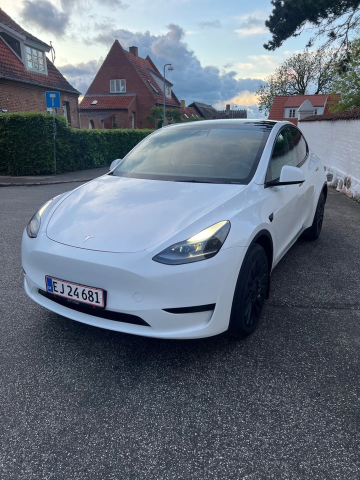 Brugt Tesla Model Y RWD 5d - Bilbasen