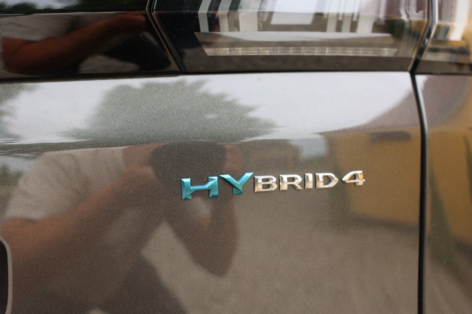 Peugeot 3008 1,6 Hybrid4 GT EAT8 5d