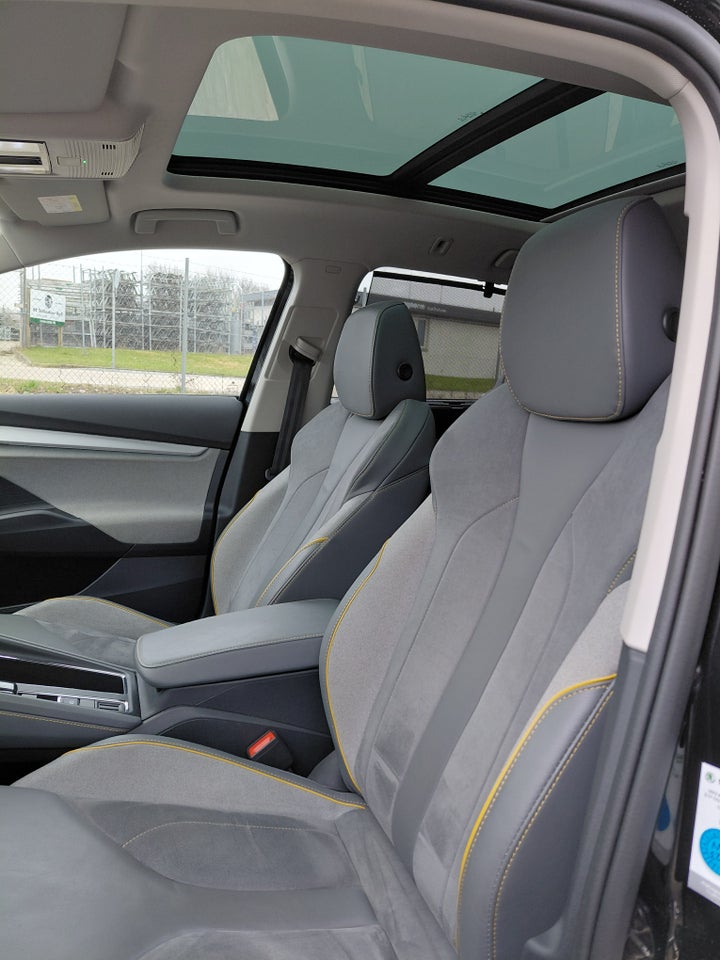 Skoda Enyaq 80 iV Premium 5d