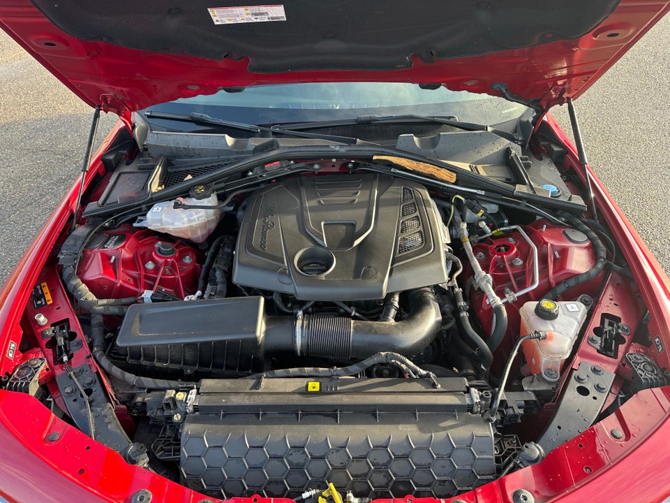 Alfa Romeo Giulia 2,0 T 200 Super aut. 4d