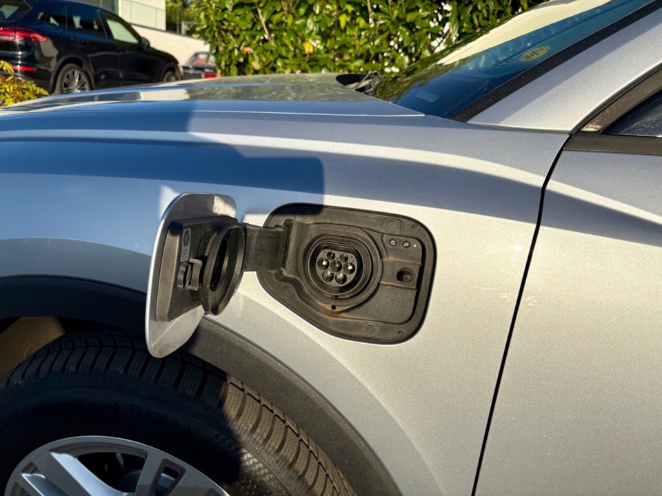 Audi Q3 45 TFSi e Attitude plus S-tr. 5d