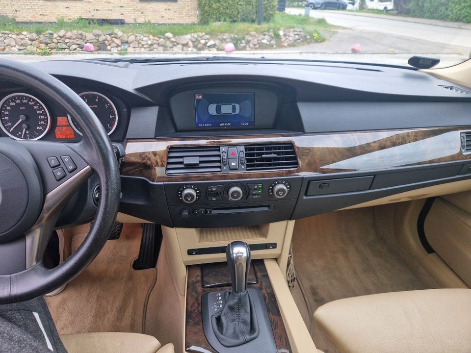 BMW 545i 4,4 aut. 4d