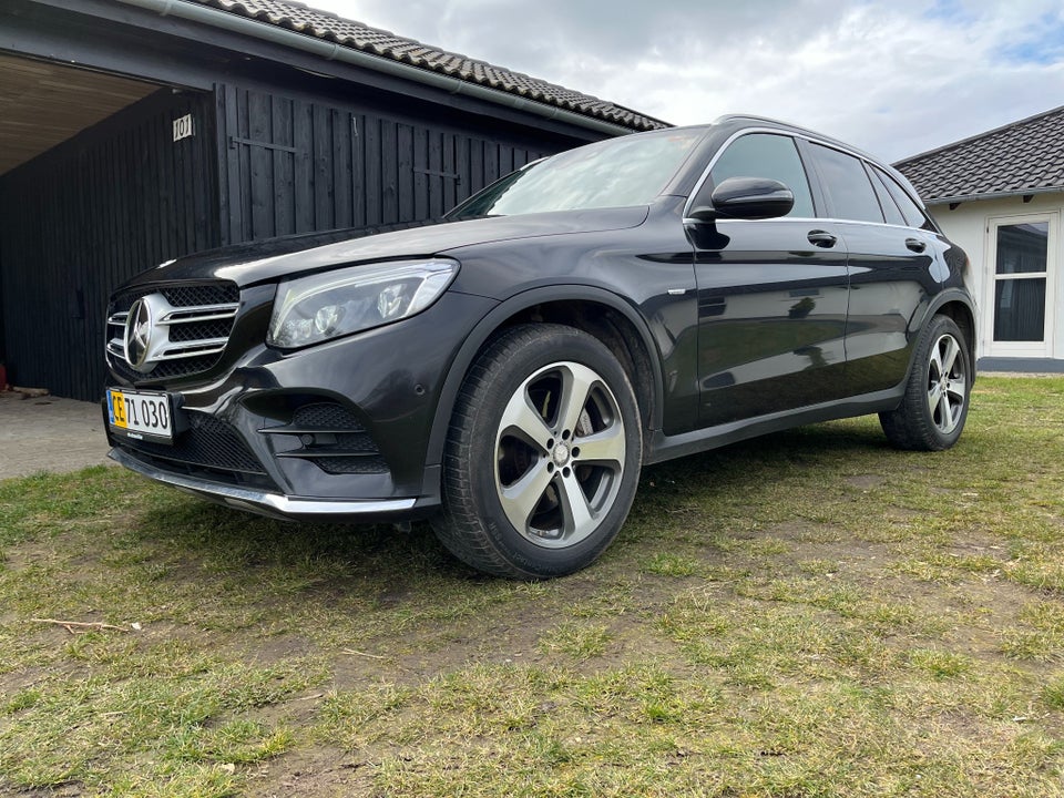 Mercedes GLC250 d 2,2 AMG Line aut. 4Matic Van 5d