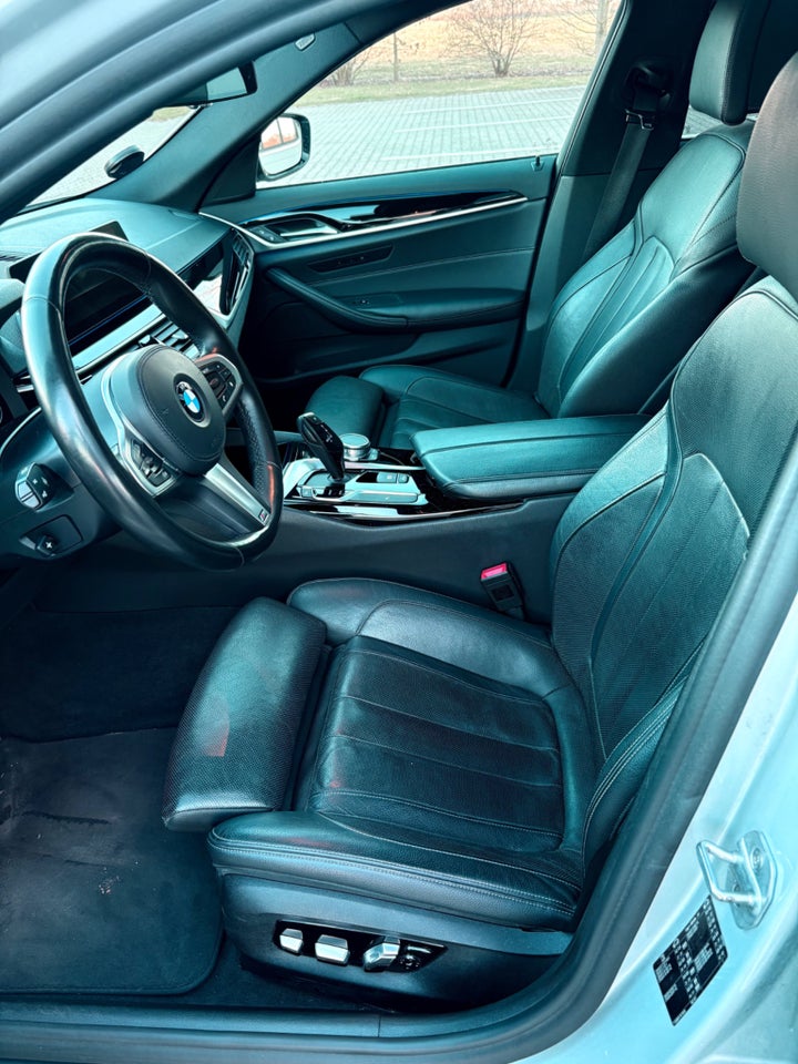 BMW 530i 2,0 Touring Sport Line aut. 5d