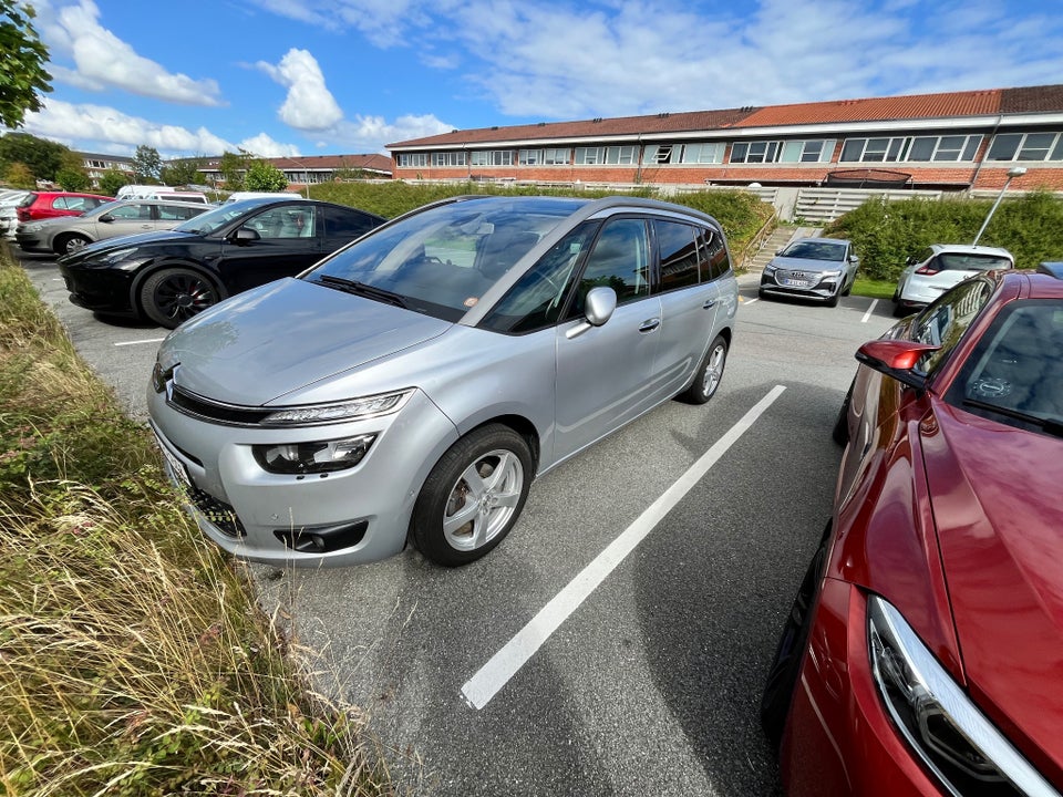 Citroën Grand C4 Picasso 2,0 BlueHDi 150 Exclusive EAT6 7prs 5d