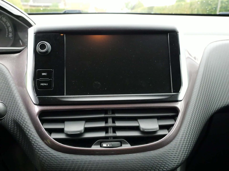 Peugeot 2008 1,2 VTi 82 Active 5d