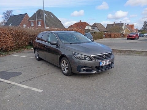 Peugeot 308 1,5 BlueHDi 130 Allure+ Sky SW 5d
