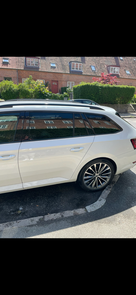 Skoda Superb 1,5 TSi 150 Style Business Combi DSG 5d