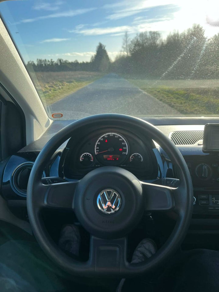 VW Up! 1,0 75 Move Up! BMT 5d