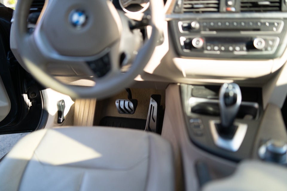 BMW 335i 3,0 M-Sport aut. 4d