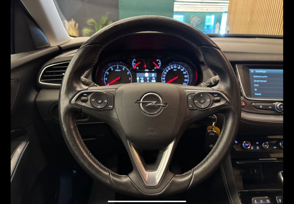 Opel Grandland X 1,2 T 130 Enjoy aut. 5d