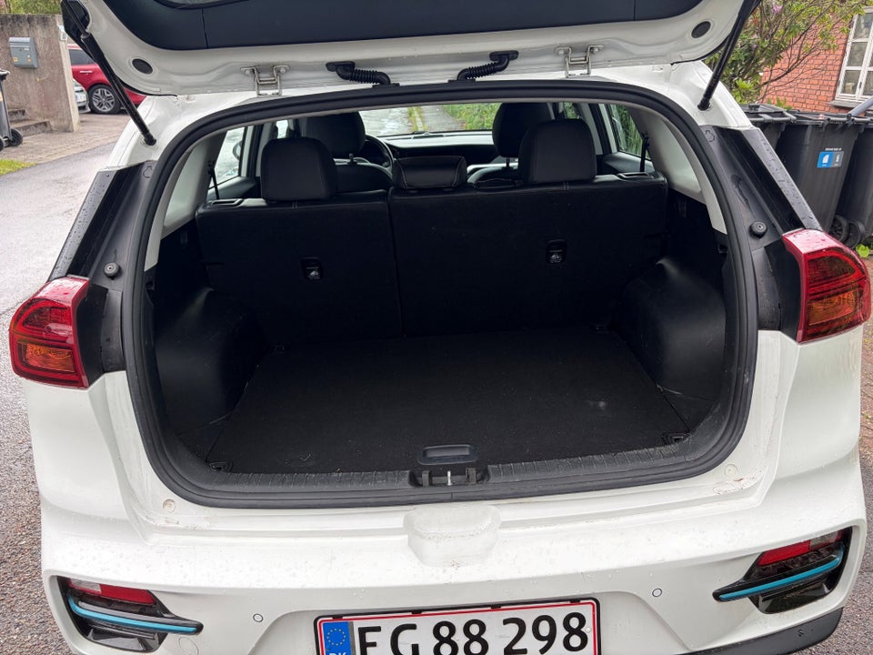 Kia e-Niro 64 Advance 5d