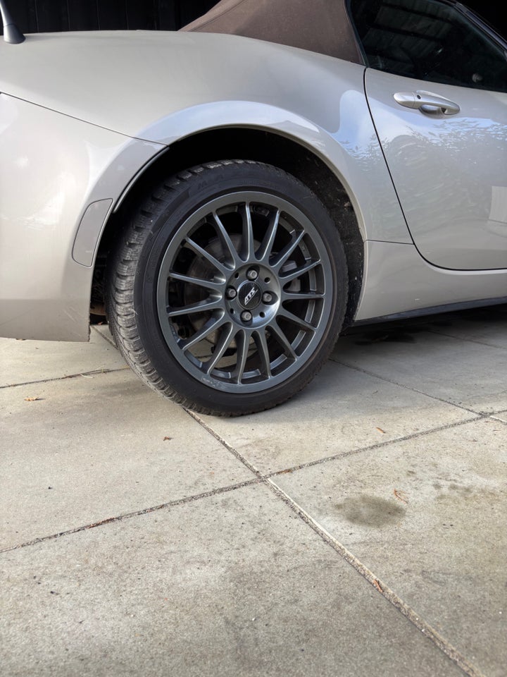 Mazda MX-5 2,0 SkyActiv-G 184 RF Kazari 2d