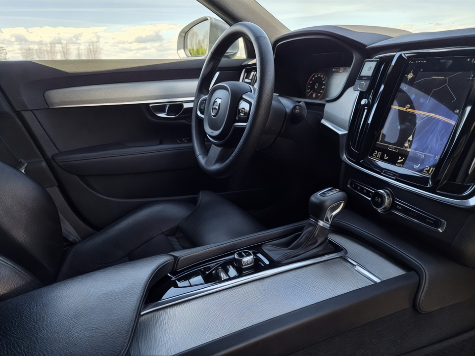 Volvo V90 2,0 D5 235 Inscription aut. AWD Van 5d