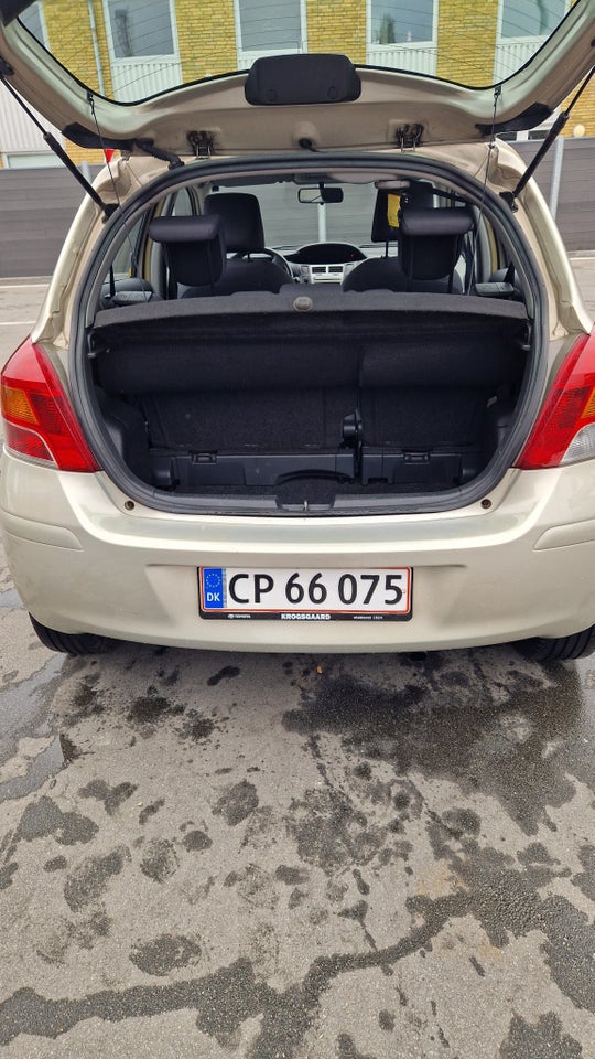 Toyota Yaris 1,3  5d