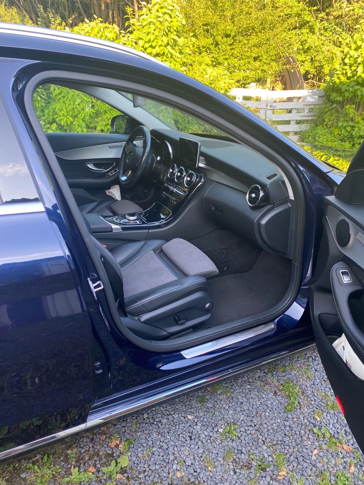 Mercedes C180 1,6 Avantgarde aut. 4d