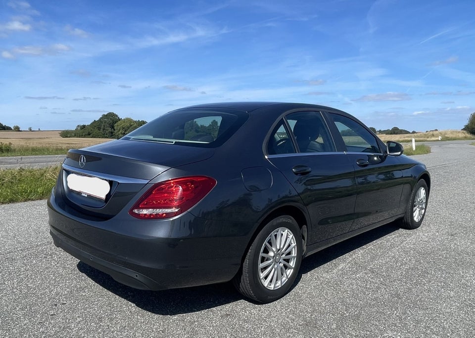 Mercedes C200 2,0 aut. 4d