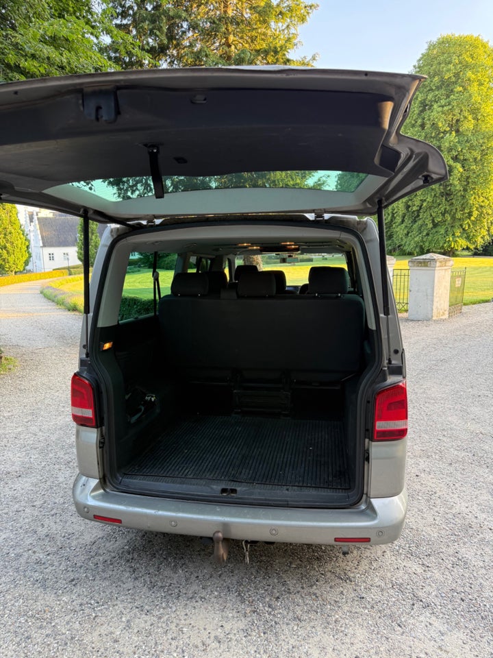 VW Caravelle 2,0 TDi 140 Comfortline DSG lang 4d