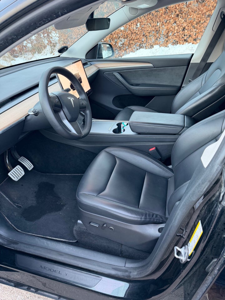 Tesla Model Y Performance AWD 5d