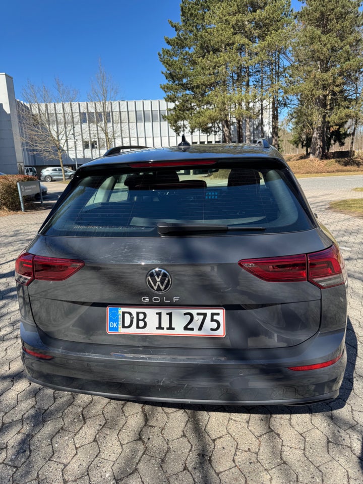 VW Golf VIII 1,5 TSi 130 Life Variant 5d