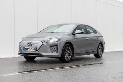 Hyundai Ioniq 40 EV Premium 5d