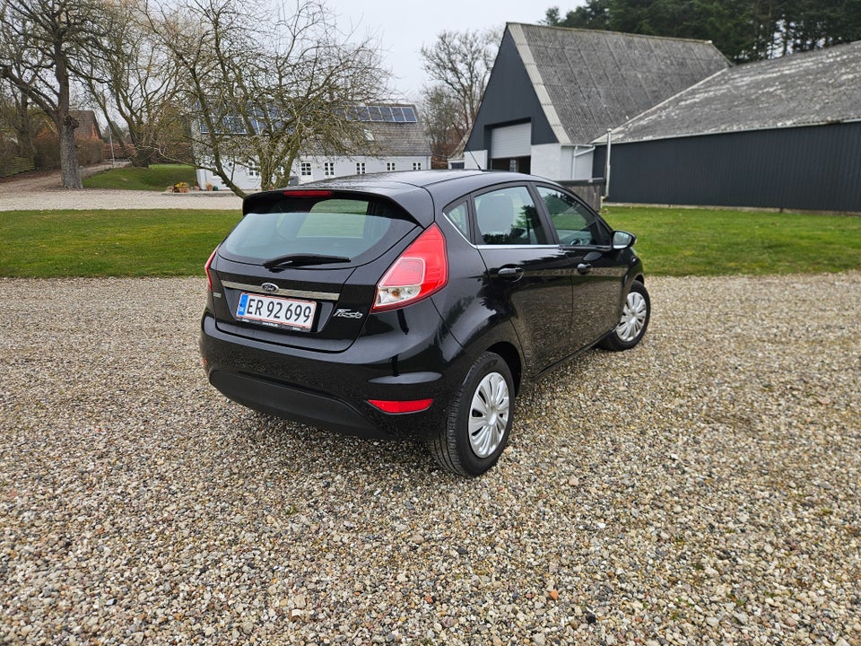 Ford Fiesta 1,0 SCTi 100 Titanium 5d