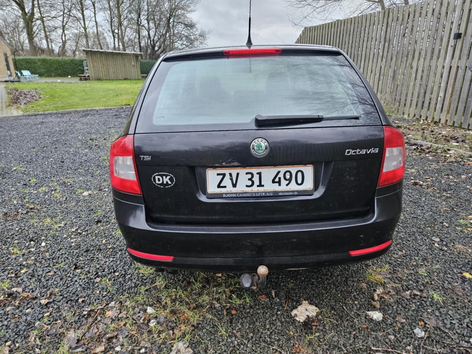 Skoda Octavia 1,4 TSi 122 Ambiente Combi 5d