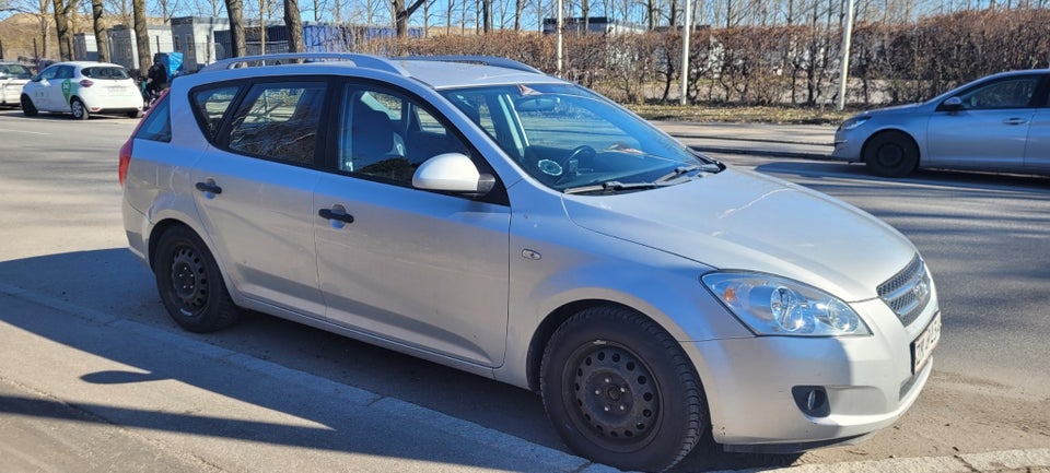 Kia Ceed 1,6 CRDi 90 Limited SW 5d