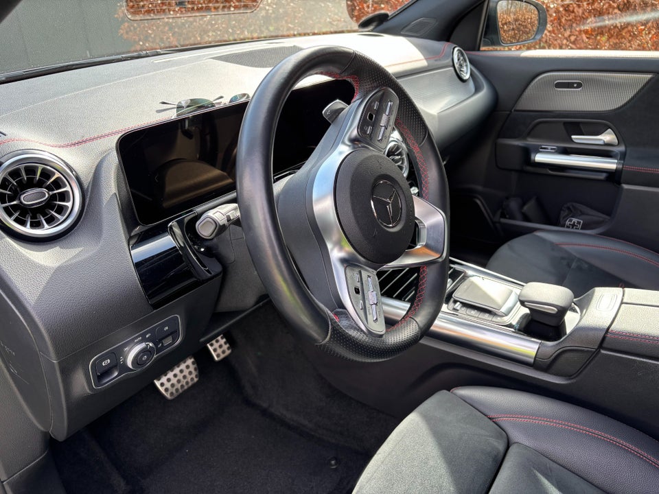 Mercedes EQA350 AMG Line 4Matic 5d