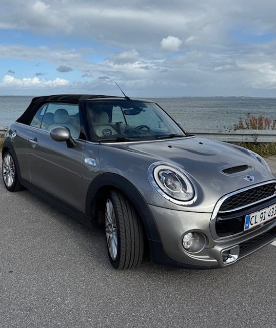 MINI Cooper S 2,0 Cabriolet 2d